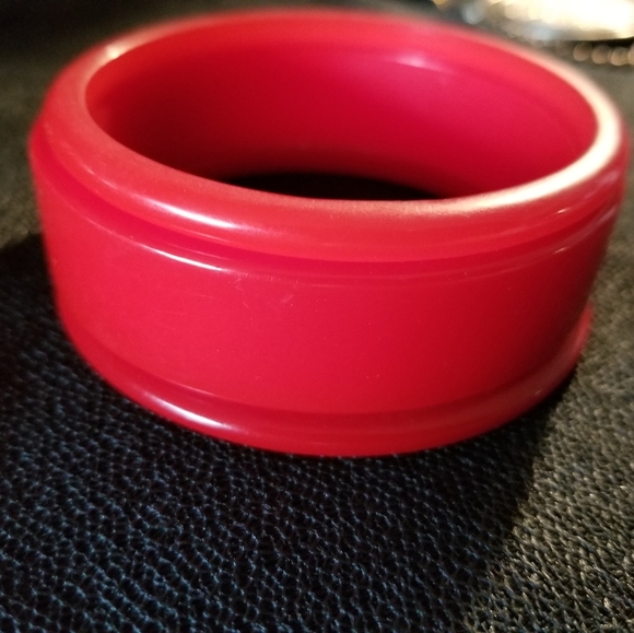 TESTED BAKELITE opaque CHERRY RED 3 bangles - Picture 5 of 5